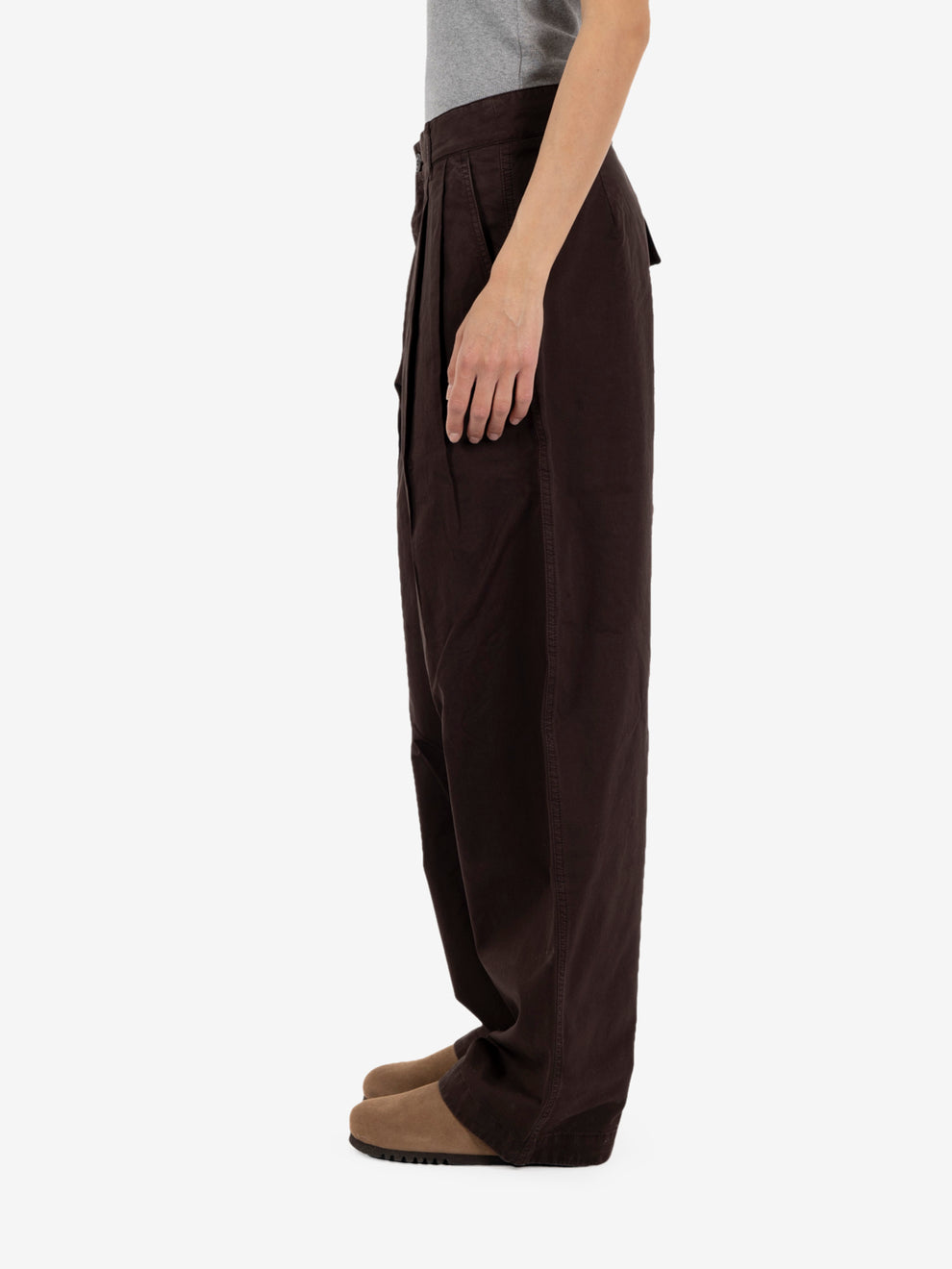 Ambassador pants coffee