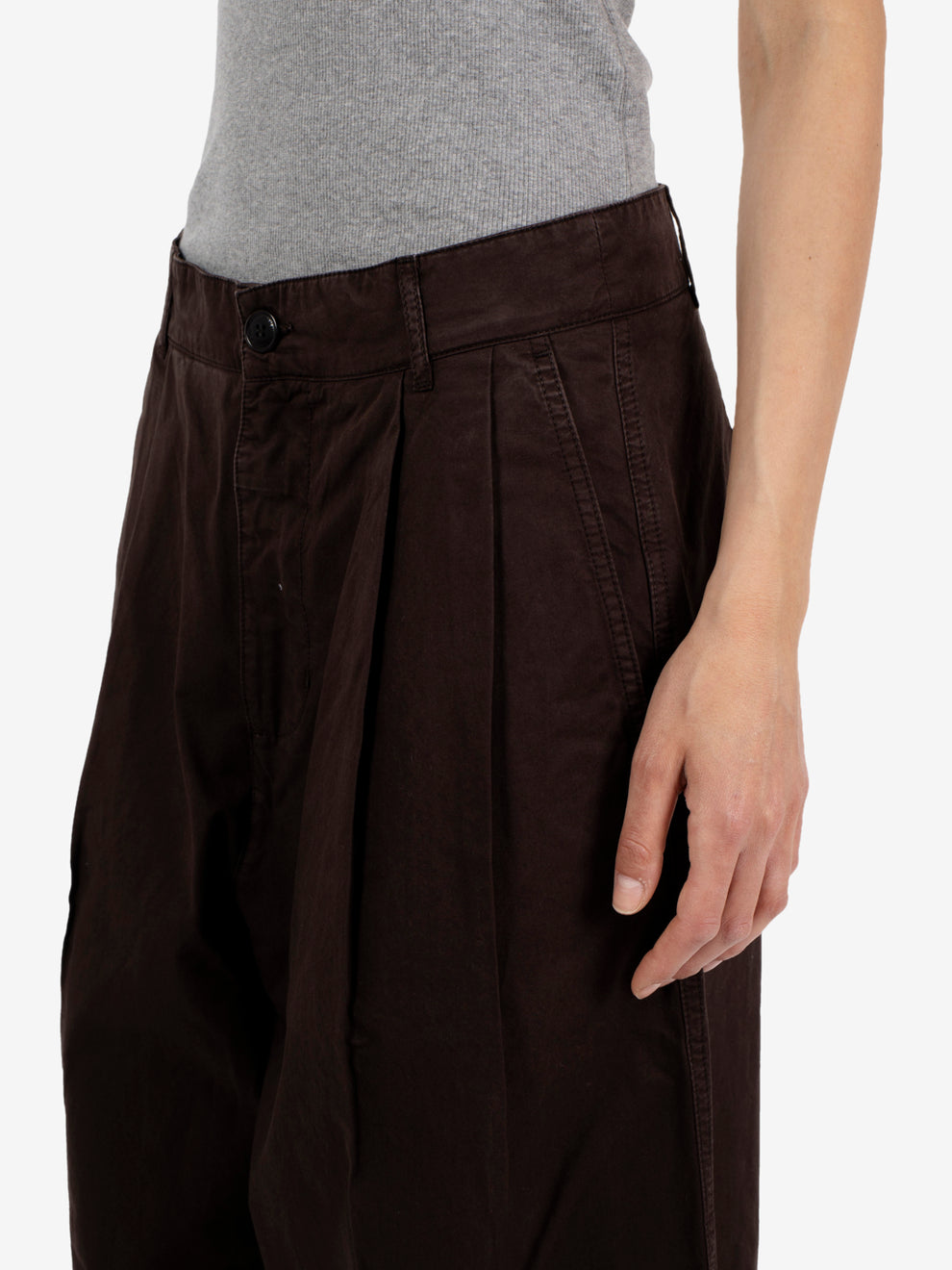 Ambassador pants coffee