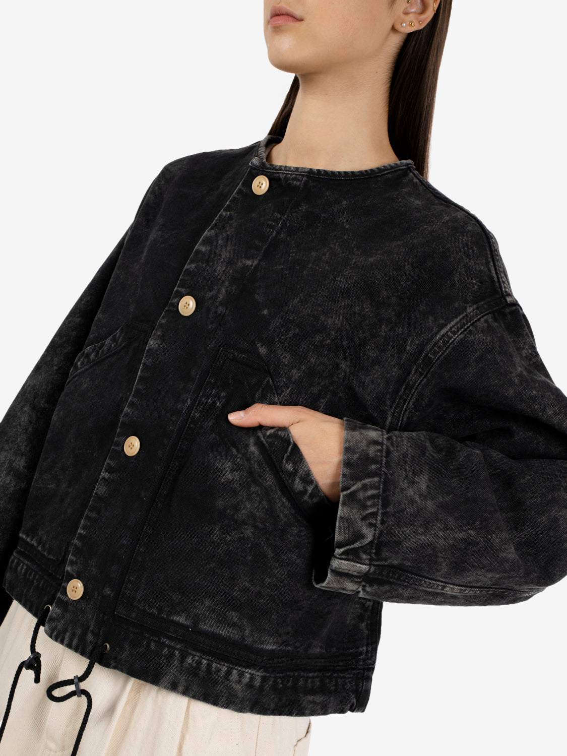 Nuclear jacket asphalt