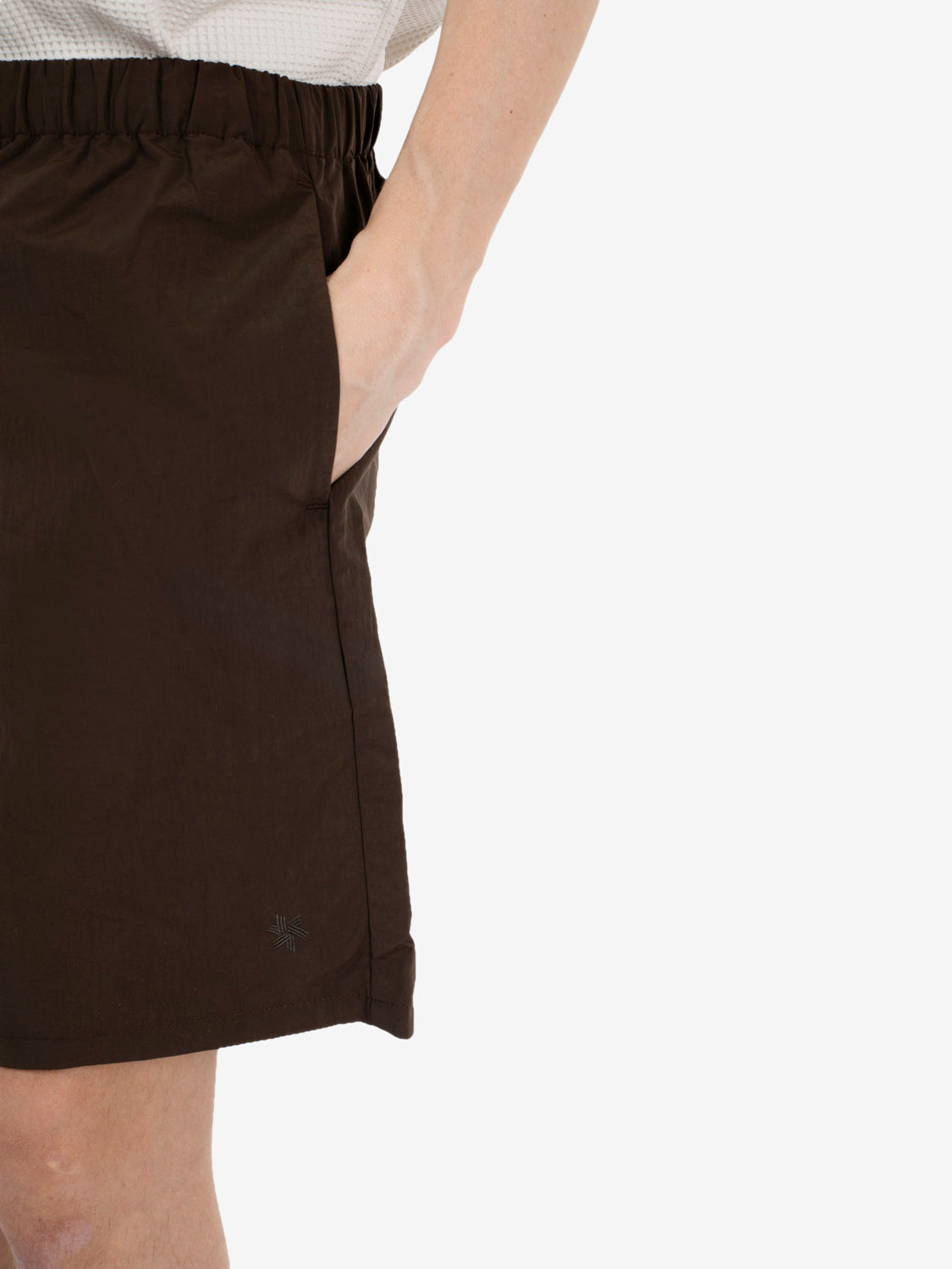 Nylon shorts jet brown