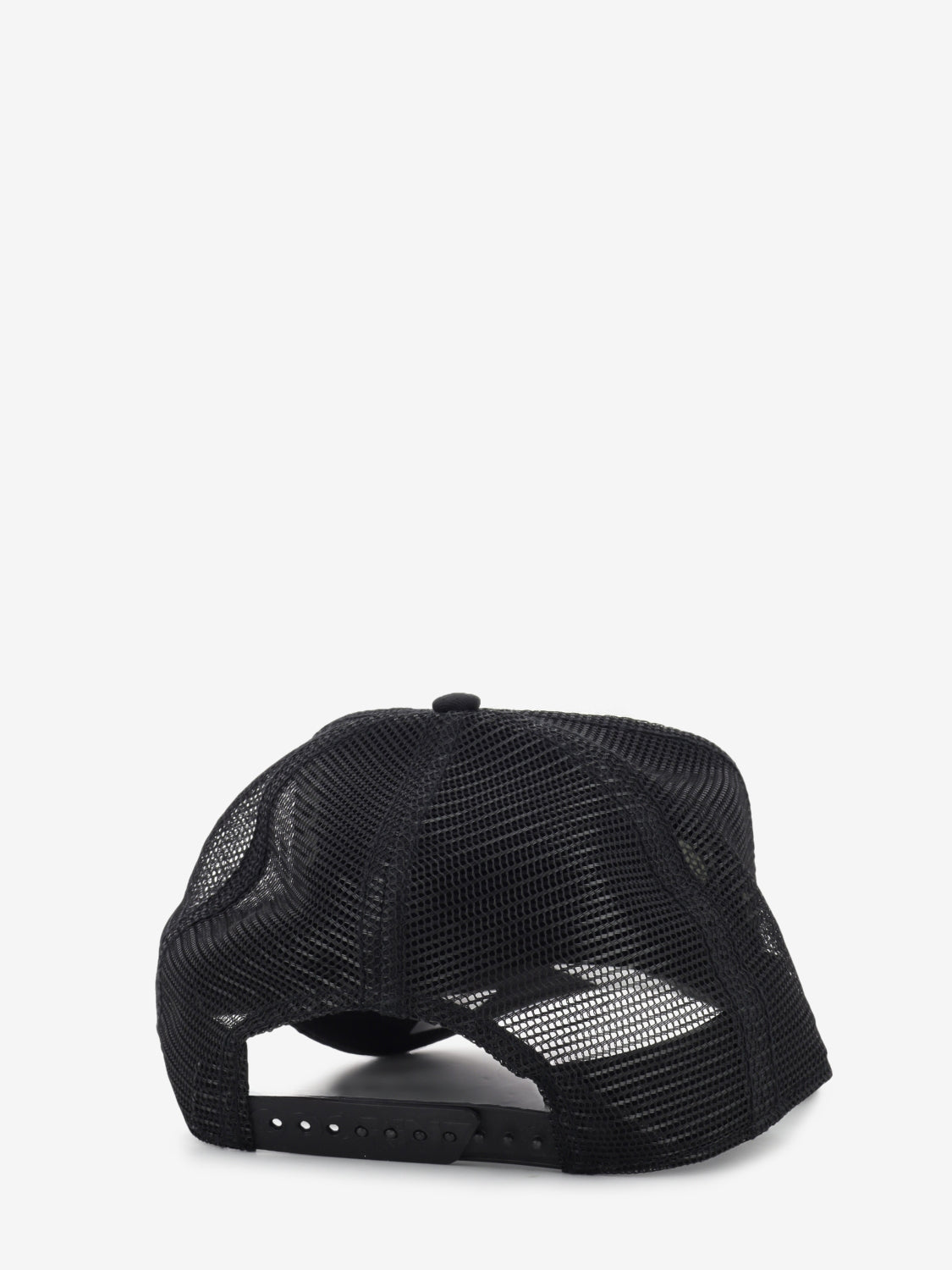 Hat Beware dust / void
