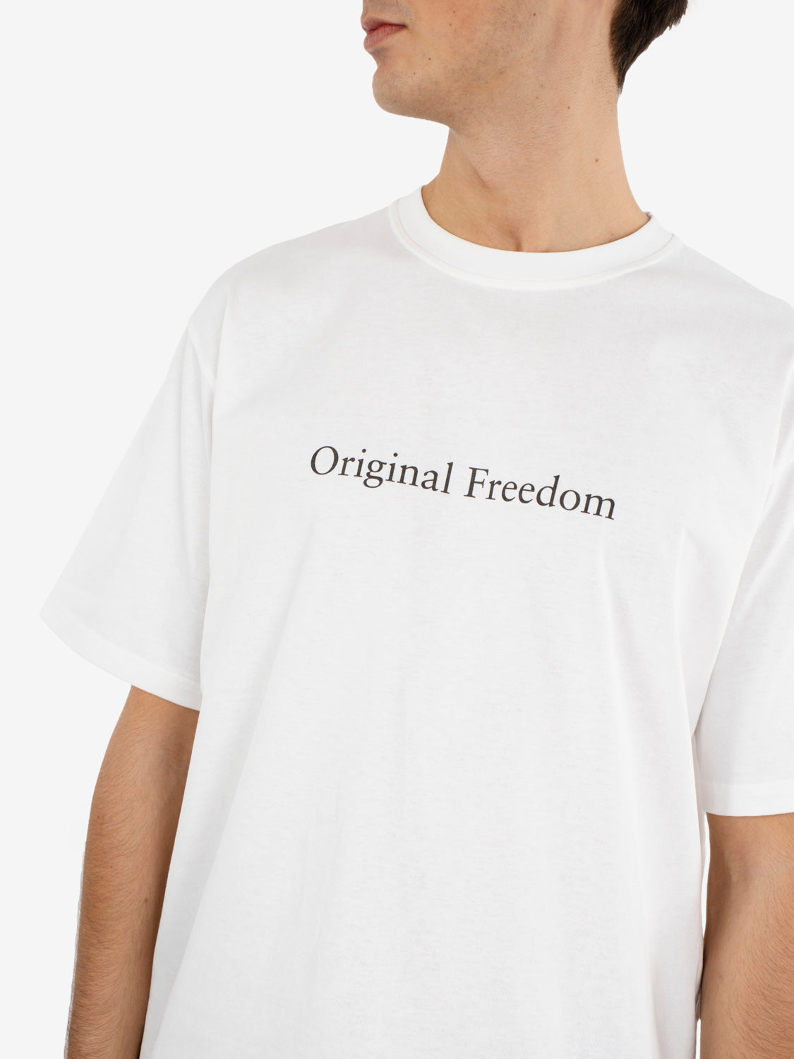 Vase tee white