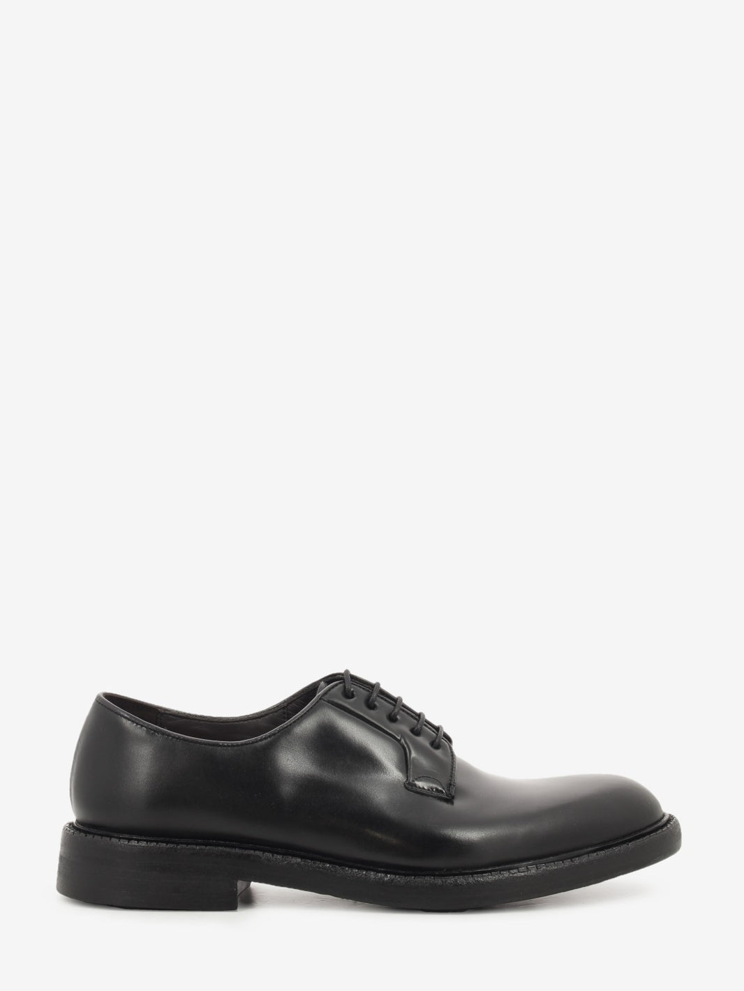 Derby Oregon washed black