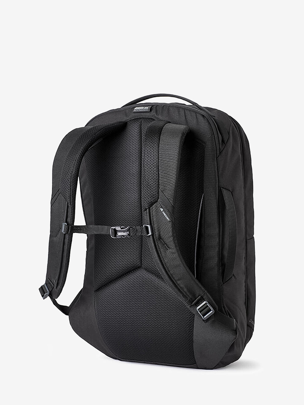 Border Traveler 30 backpack in total black