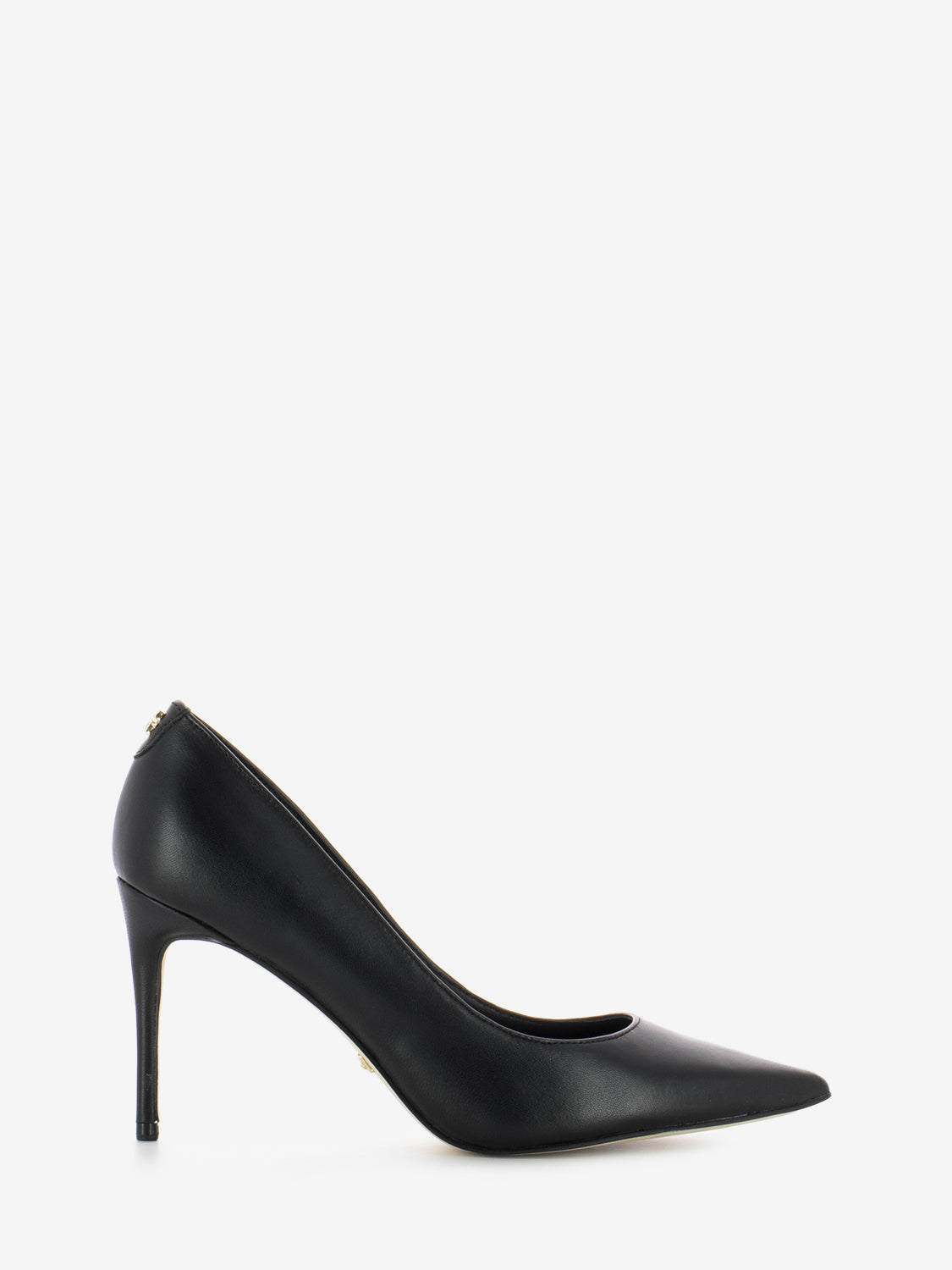 Rica black pointed pumps