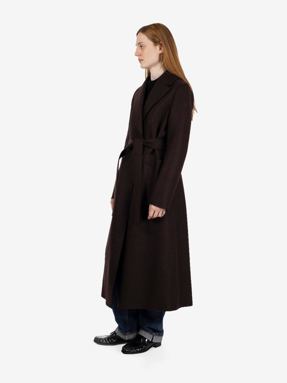 Cappotto lungo con fusciacca bordeaux