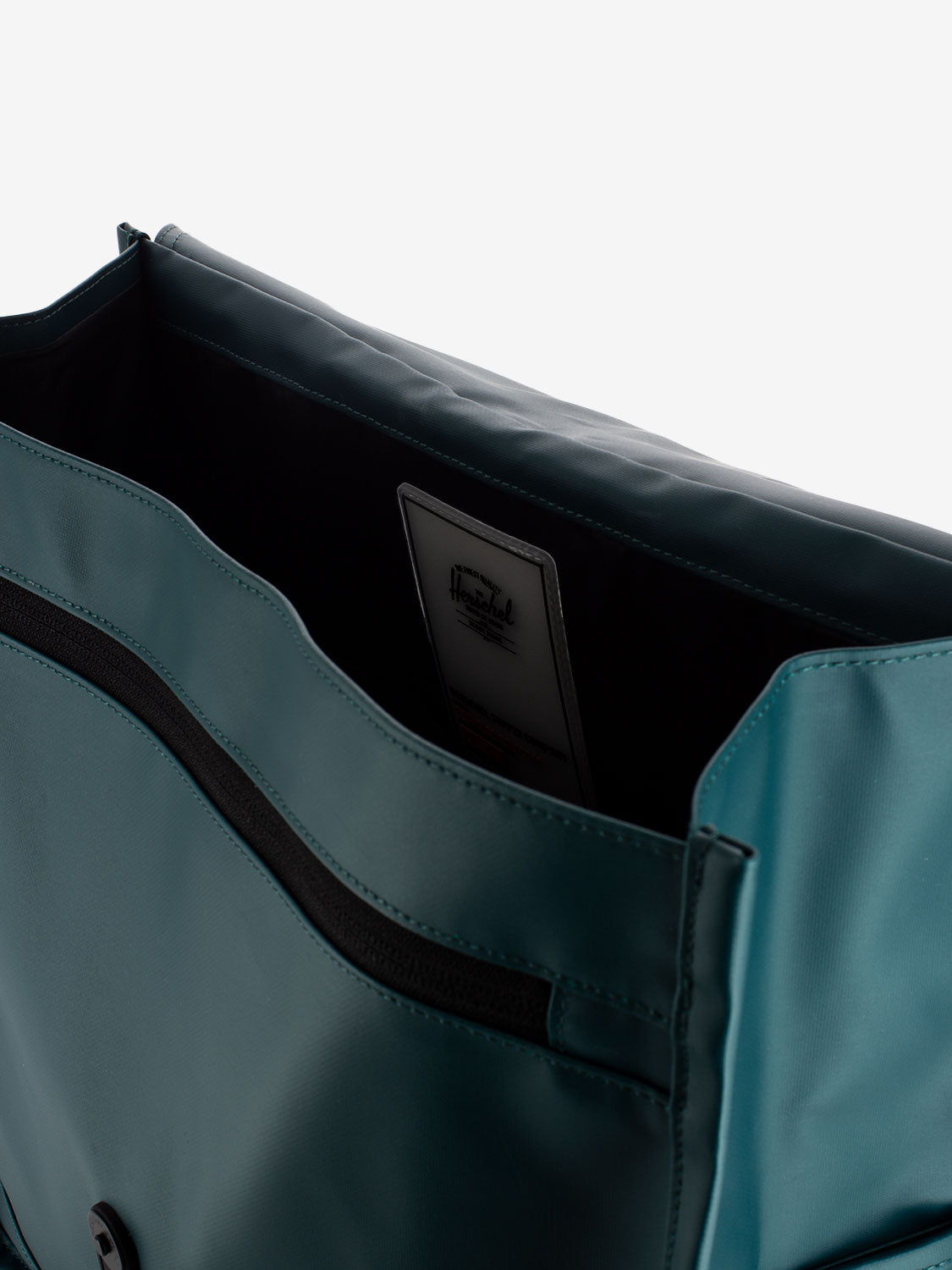 Backpack city dark sea