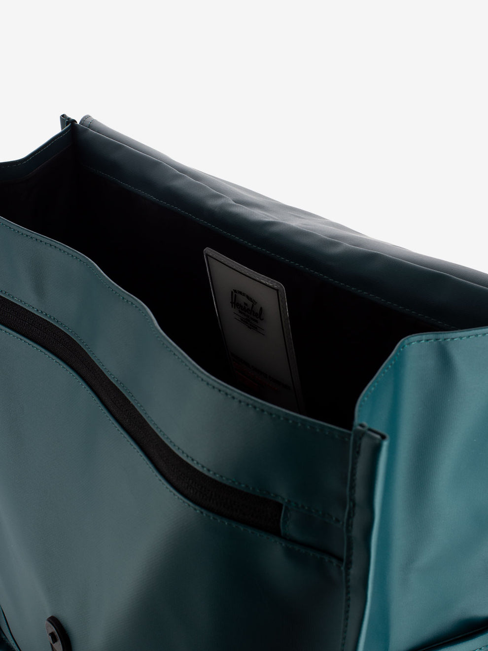 Backpack city dark sea