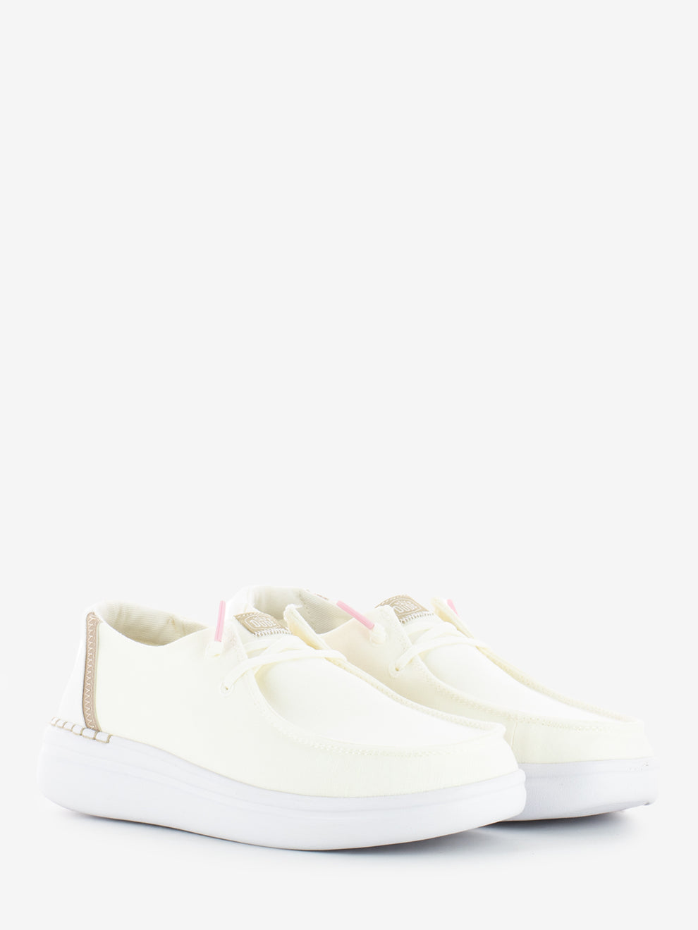 Wendy rise W spark white