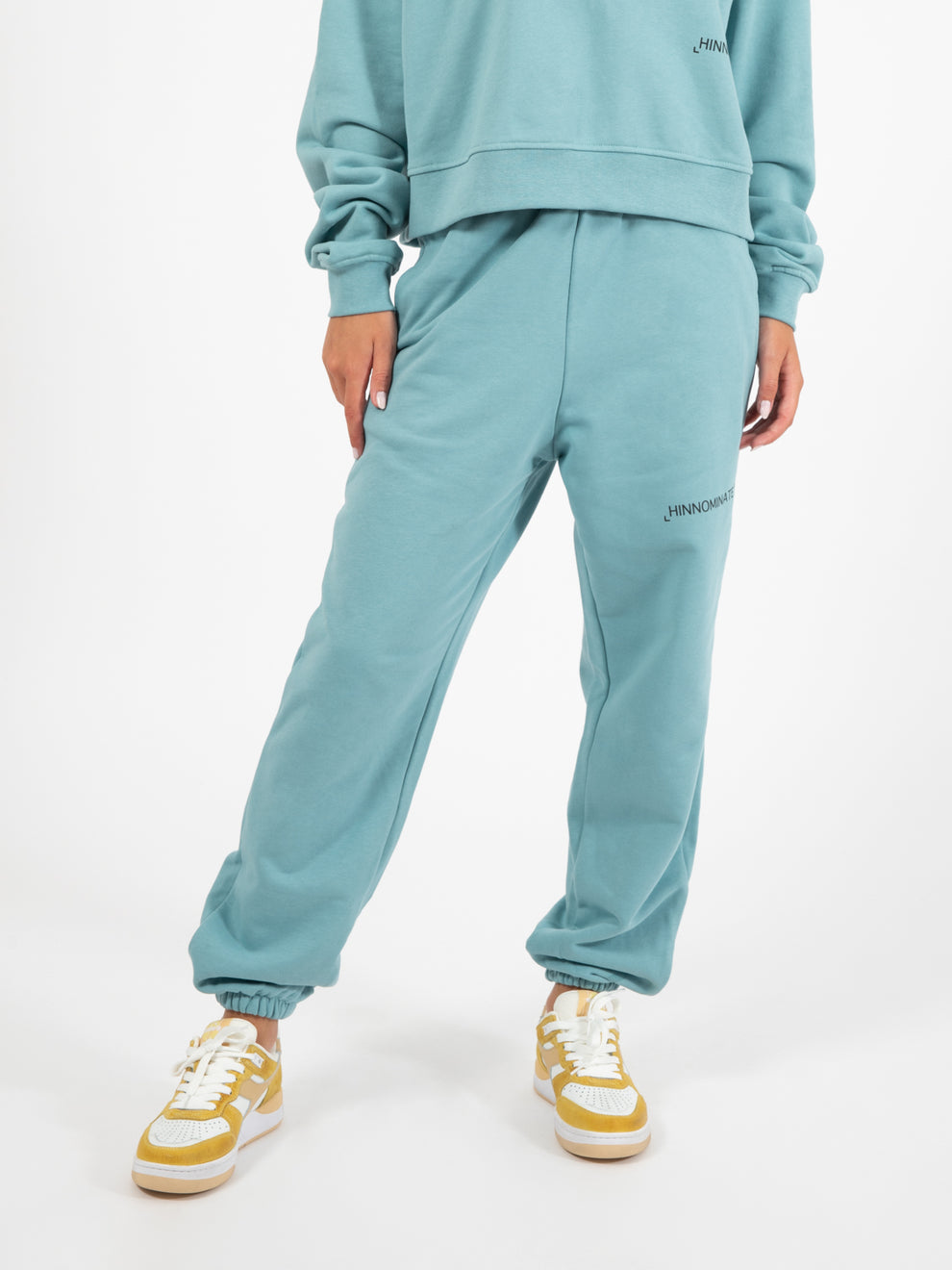 Jogger in felpa con stampa parrot