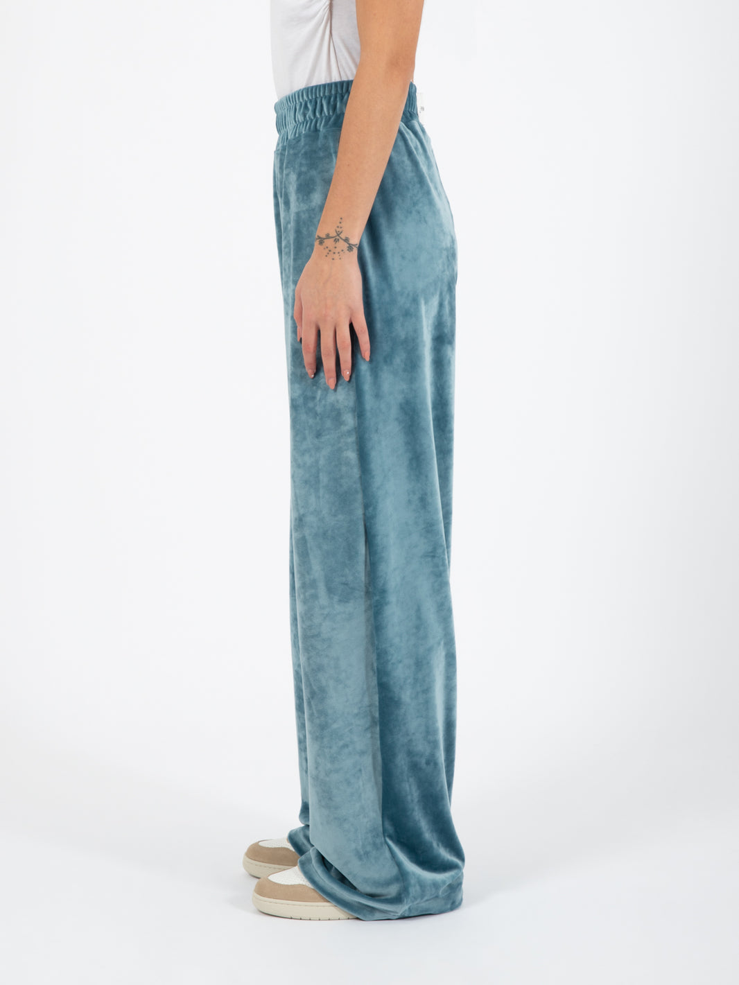 Pantalone dritto in ciniglia parrot