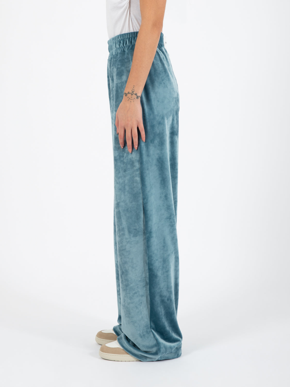 Pantalone dritto in ciniglia parrot