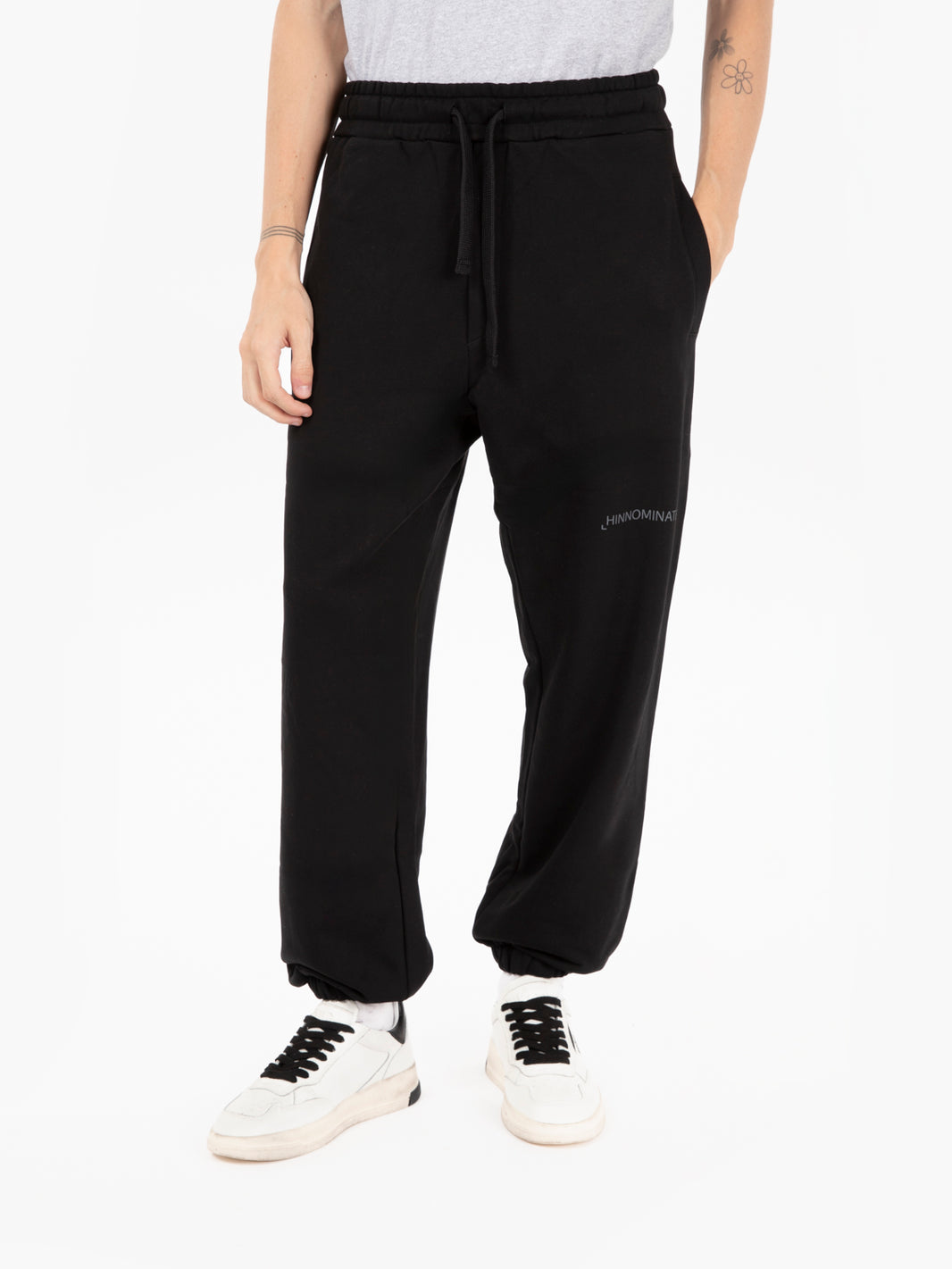 Pantaloni in felpa con elastico sul fondo neri
