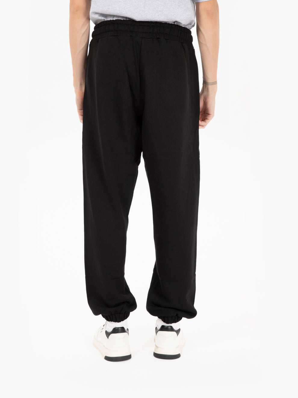 Pantaloni in felpa con elastico sul fondo neri