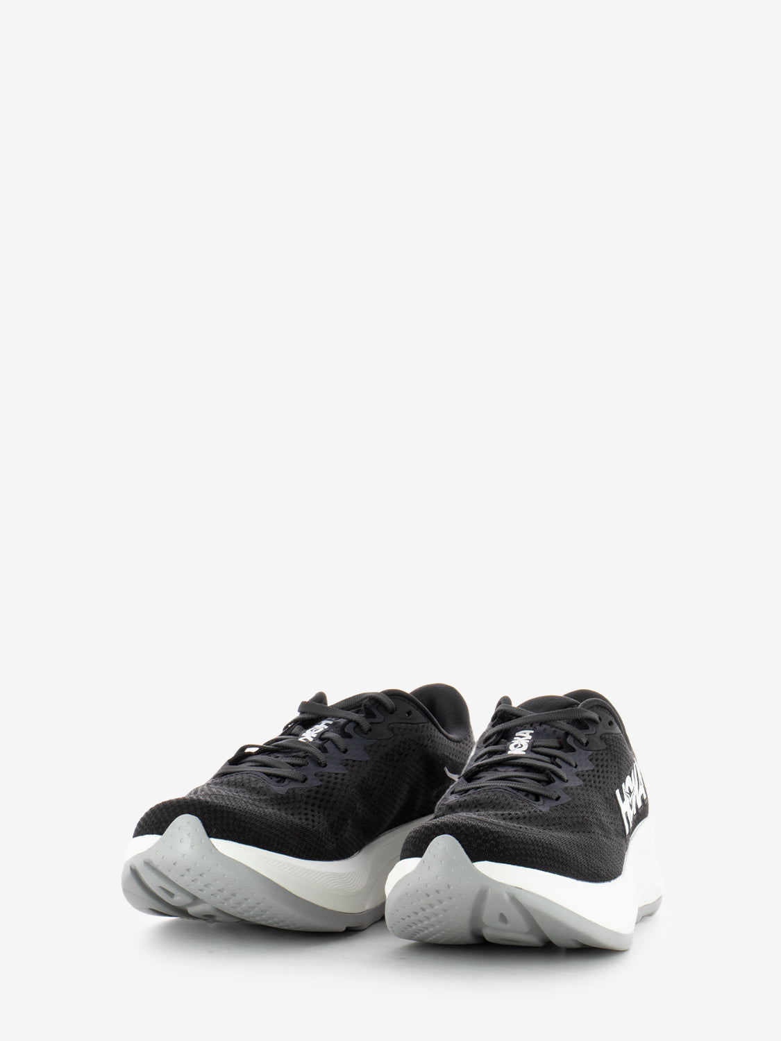 M Rincon 4 black / white
