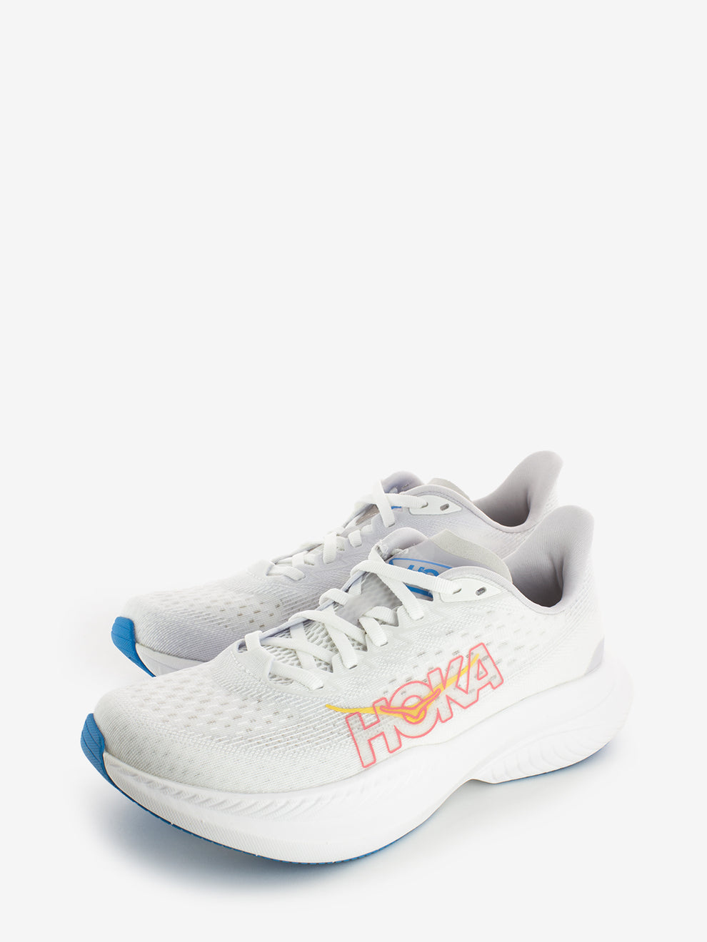W Mach 6 white / nimbus cloud