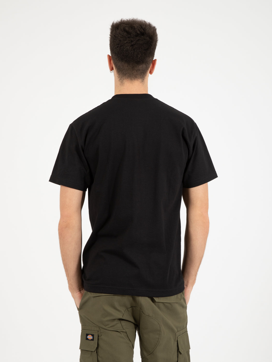 T-shirt street level black