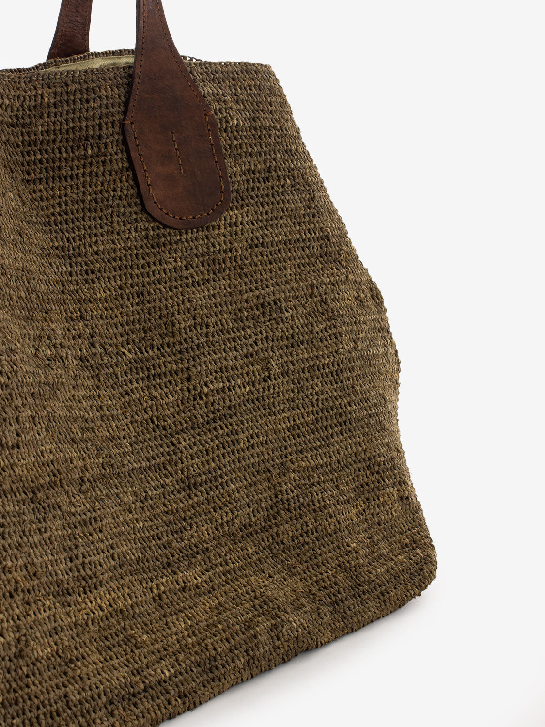 Rio dark tea raffia large bag