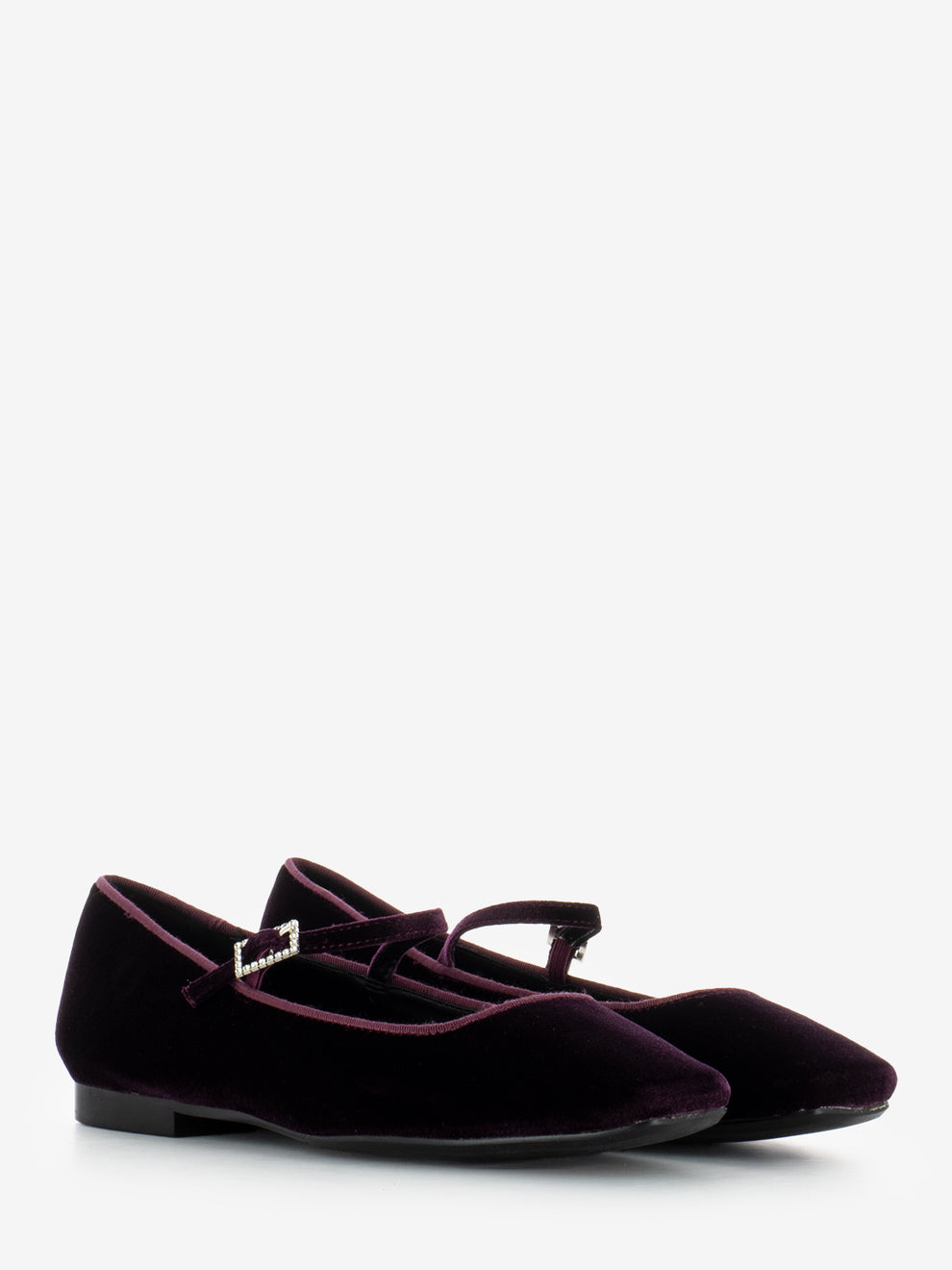 Diva Ballerina in burgundy velvet