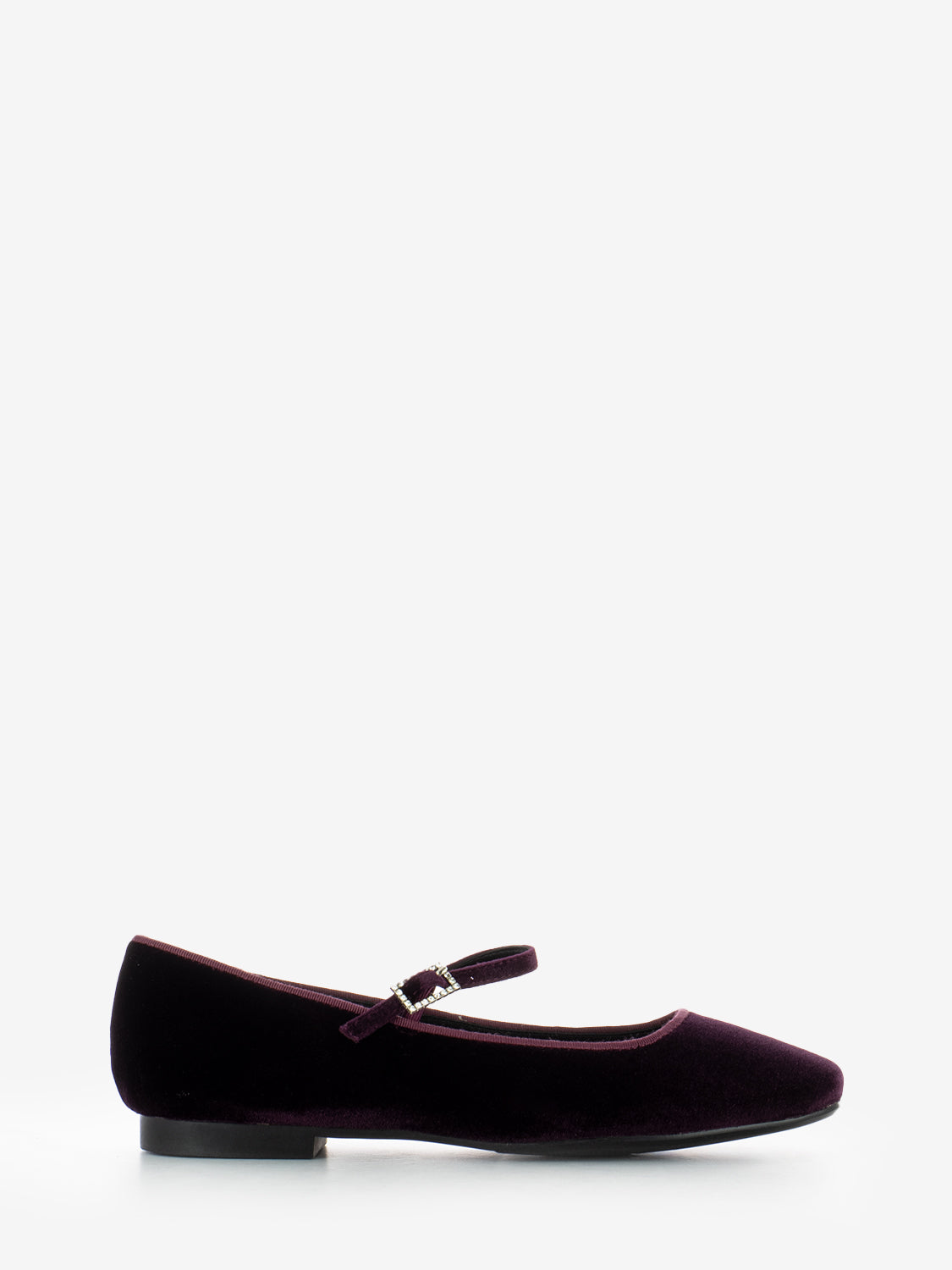 Diva Ballerina in burgundy velvet