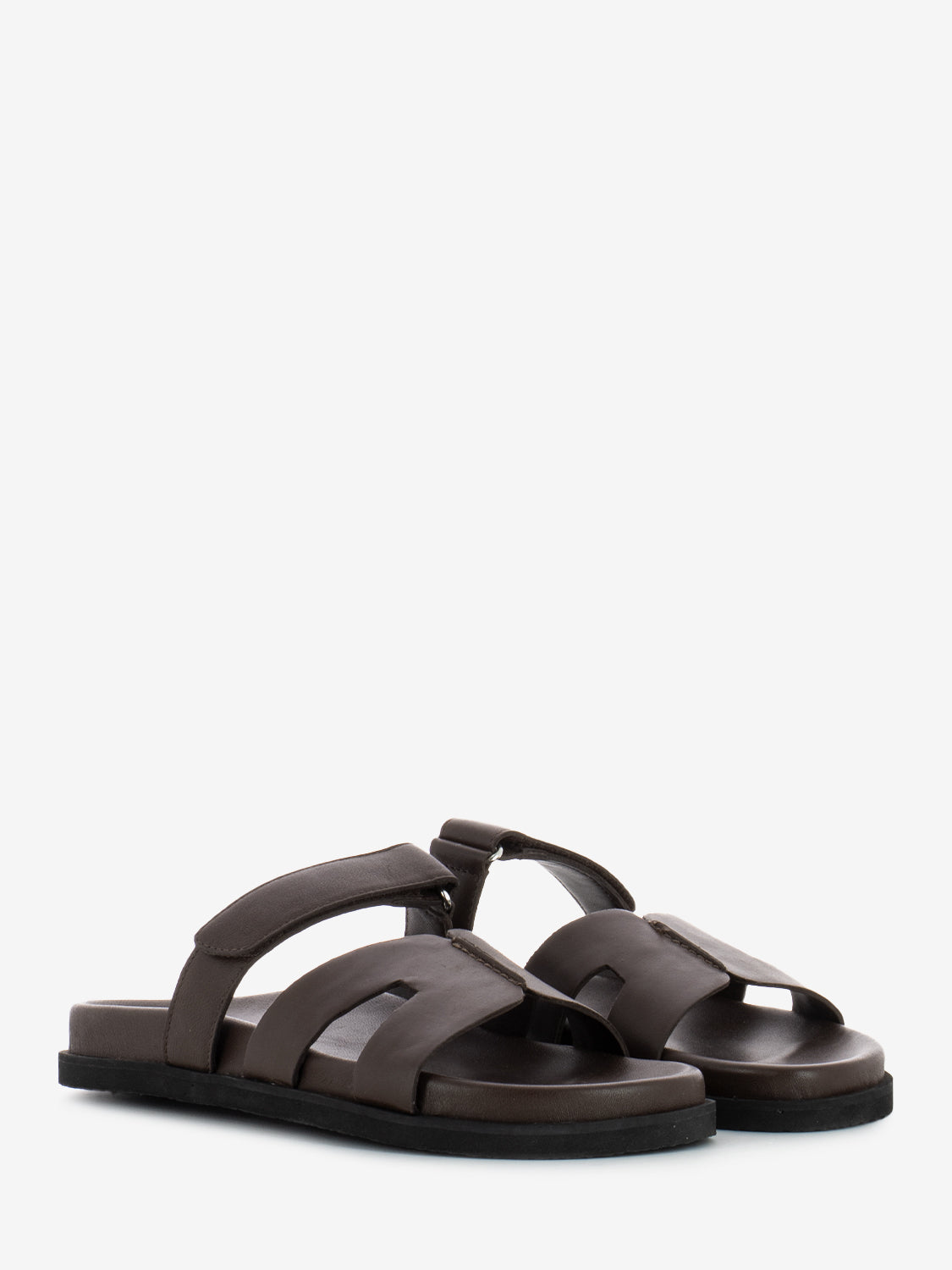 Slipper with dark brown bands