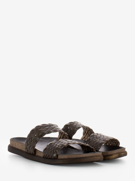 Ciabatta in pelle intrecciata marrone