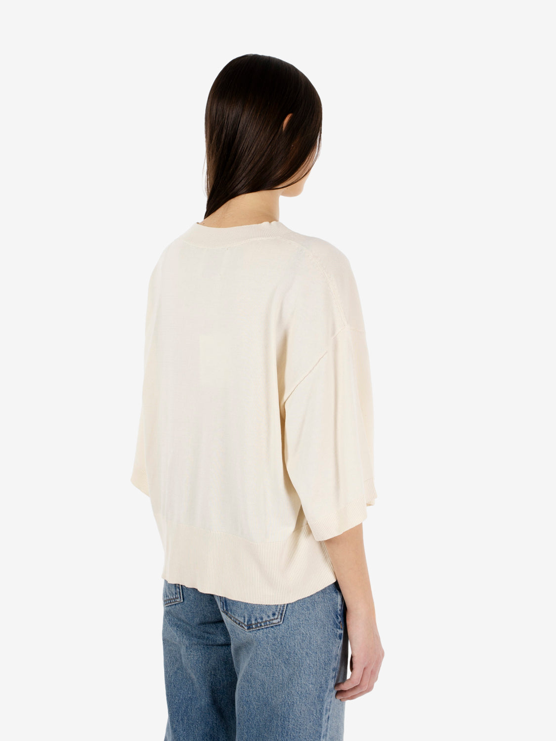 Chalk 3/4 sleeve crop top