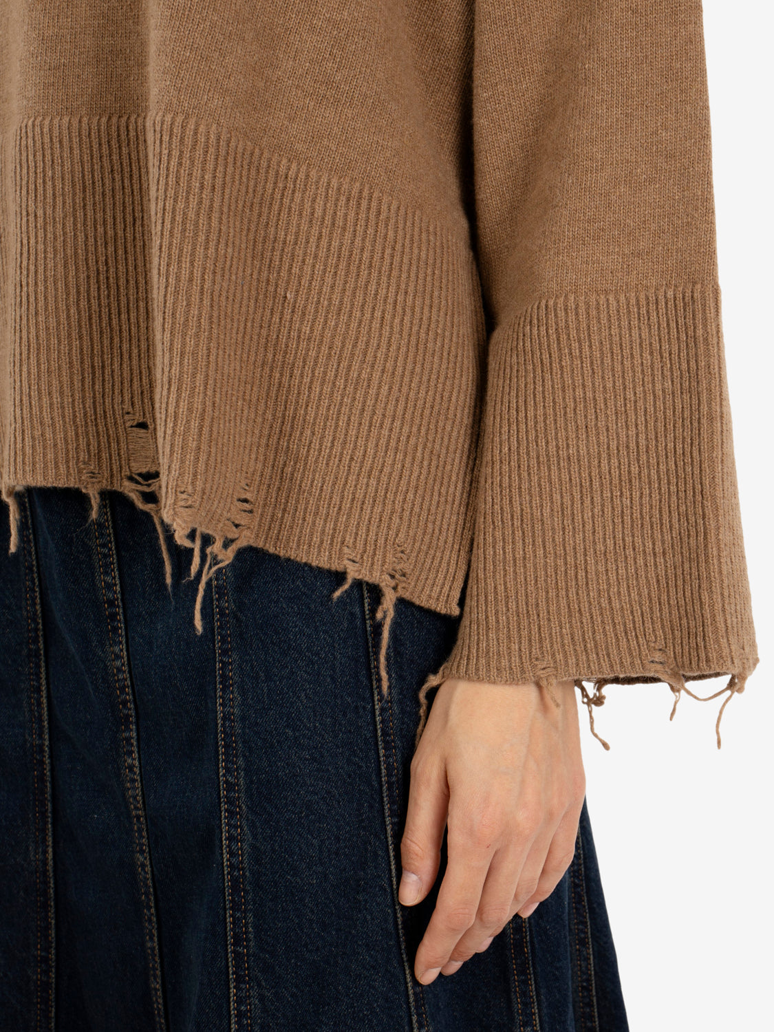 Maglione a scatola cannella