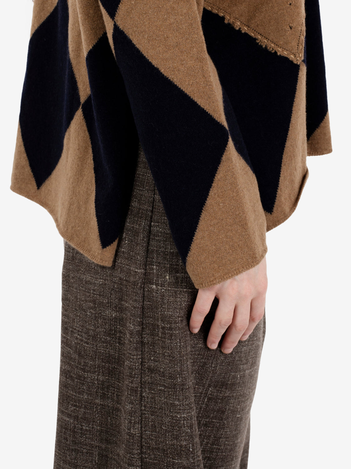 Maglione girocollo rombi cannella / blu
