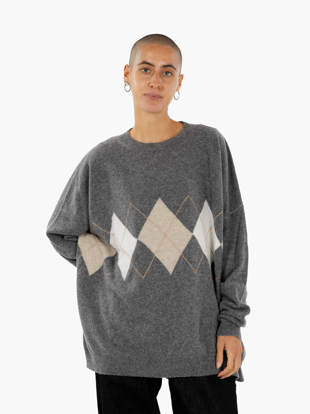 Maglione over a rombi stone