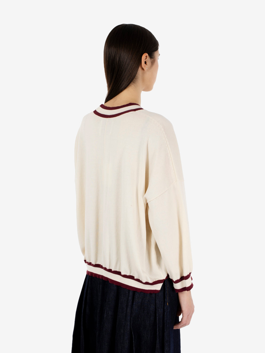 Maglione scollo V gesso / bordeaux