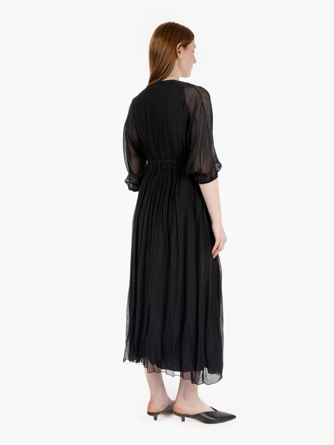 Abito con maniche kimono chiffon nero