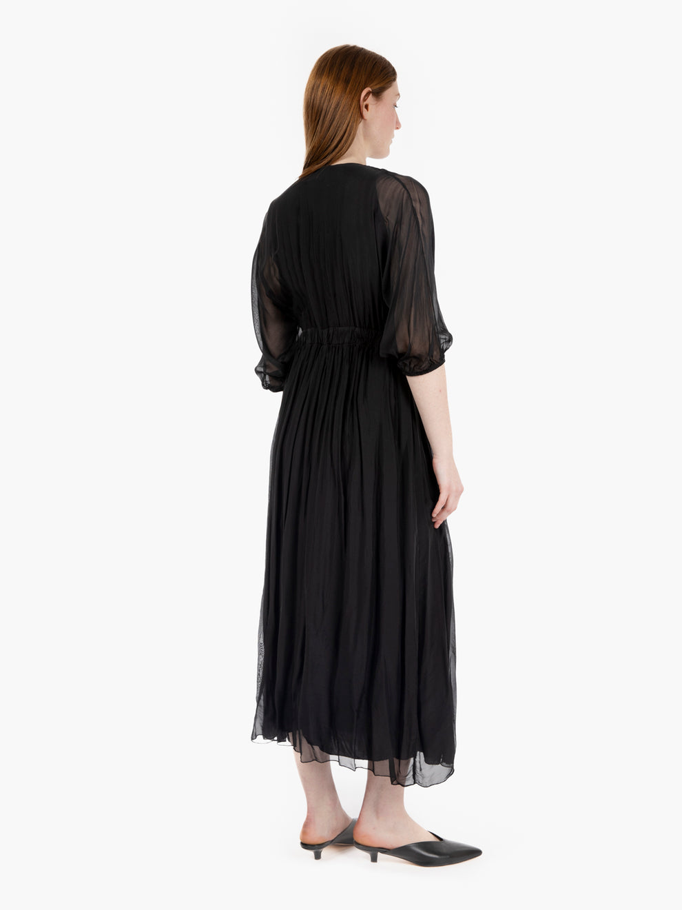 Abito con maniche kimono chiffon nero