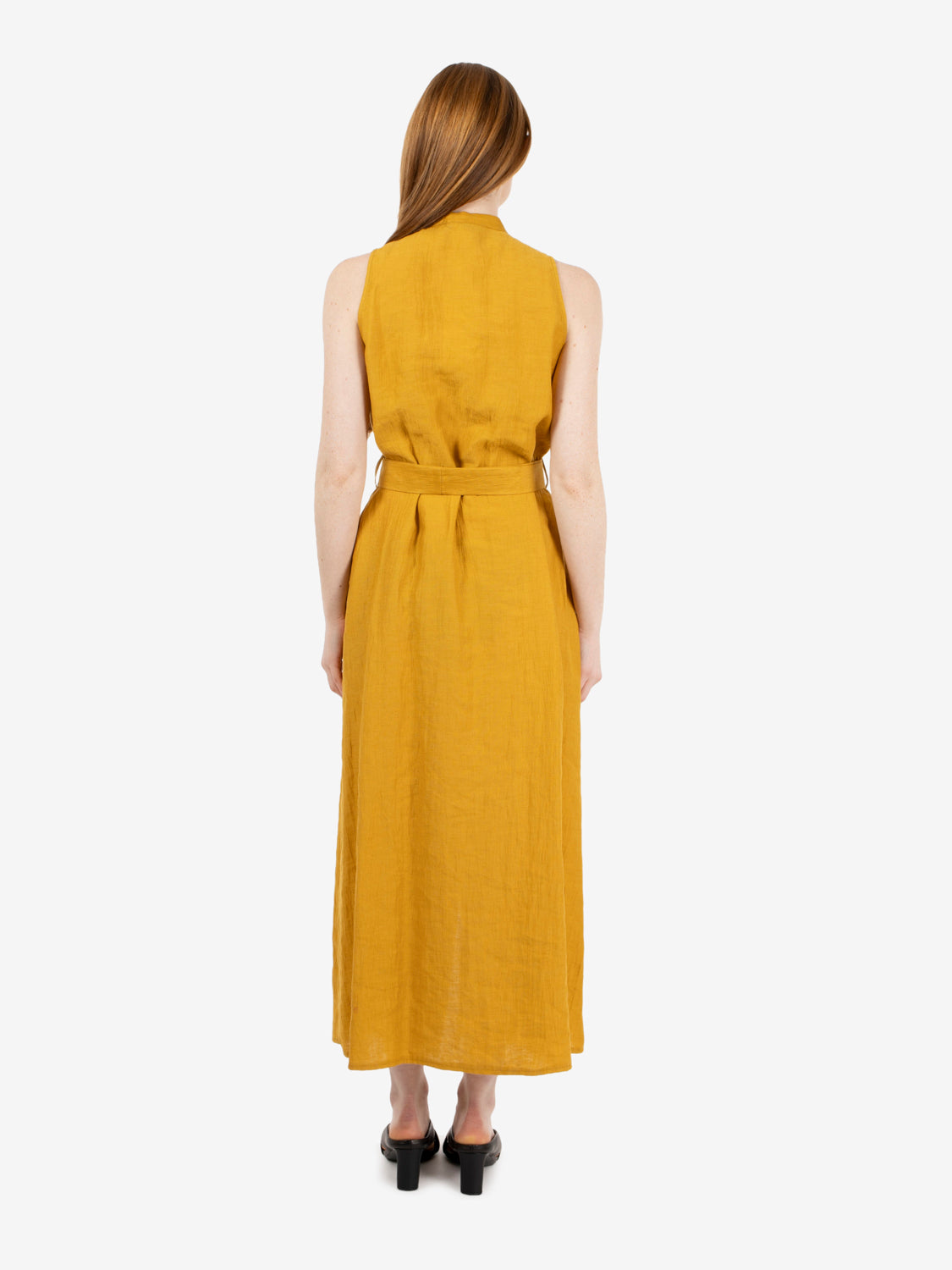 Long dress with saffron belt
