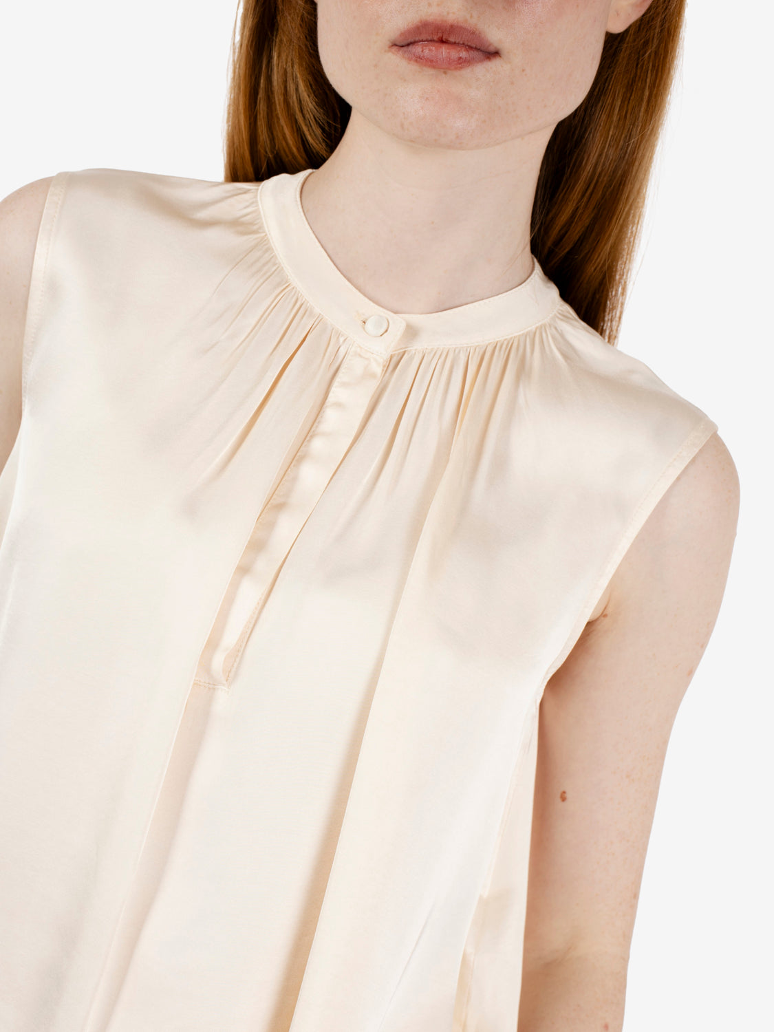 Blusa senza maniche in raso burro