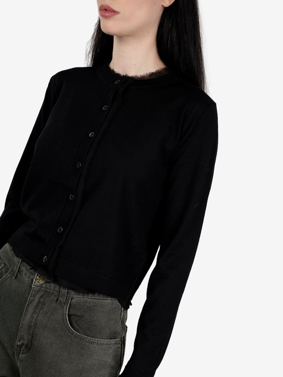 Cardigan in lana con profili nero