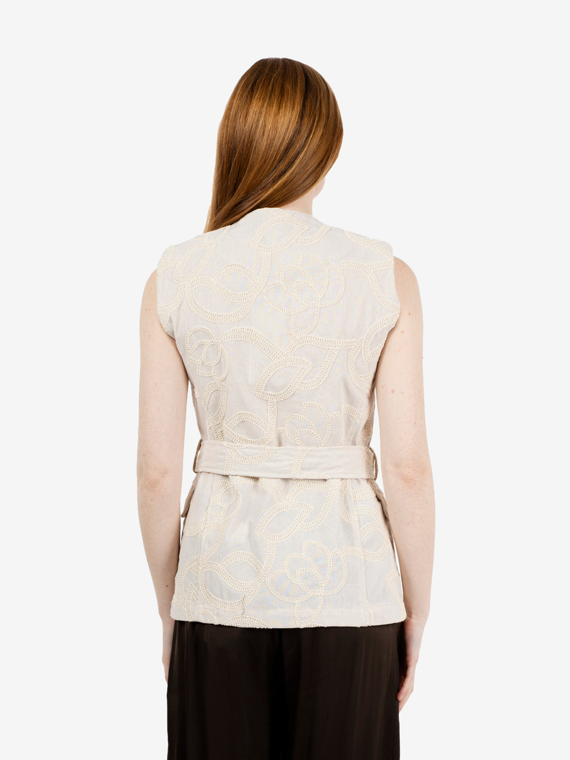 Gilet con ricami iuta