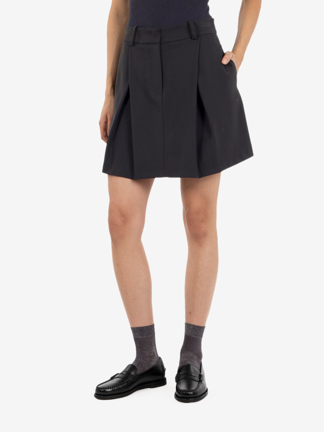 SHORT PLEATED SKIRT BLACK SI1CO025_0001