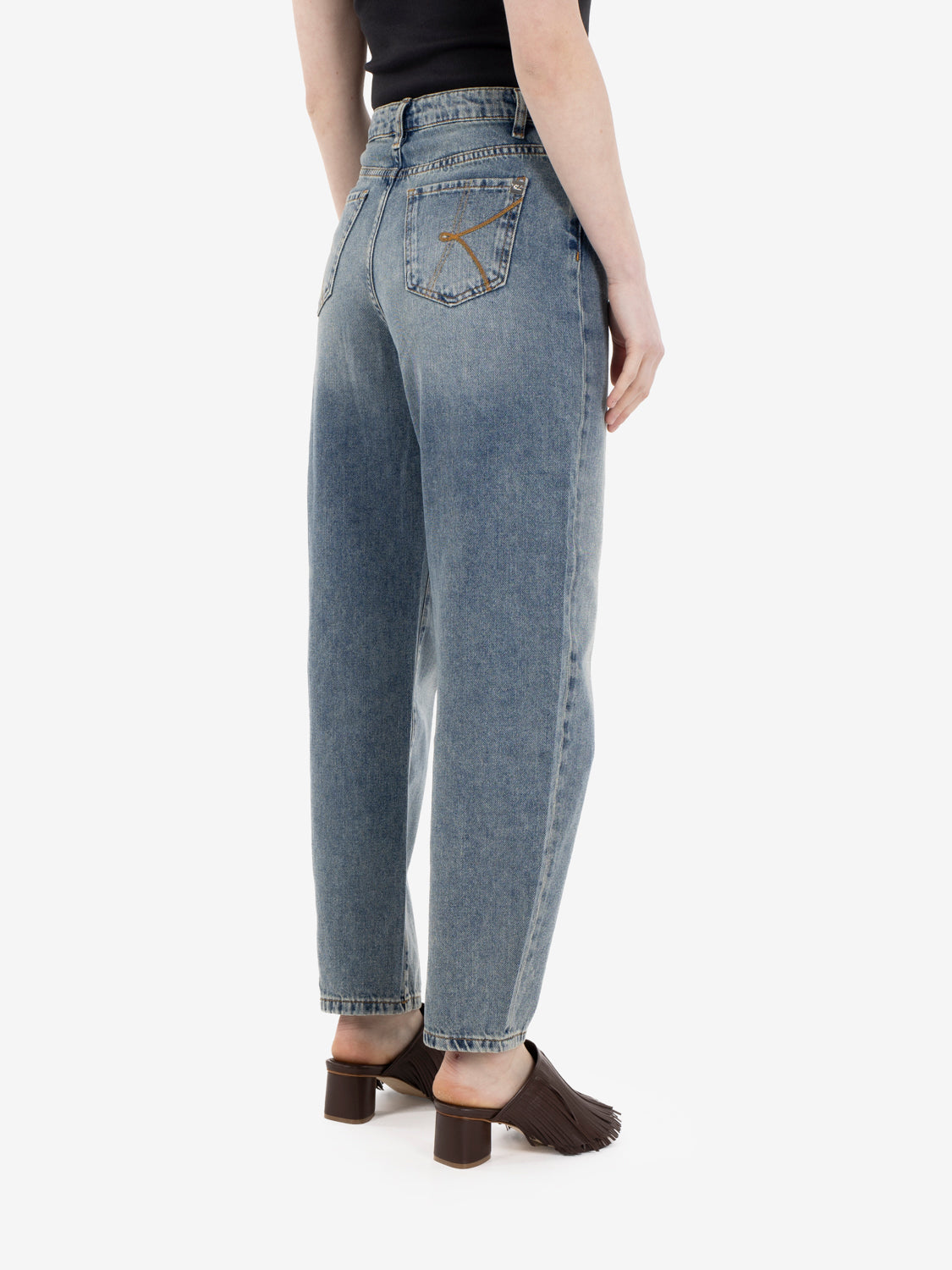 Jeans carrot fit denim chiaro