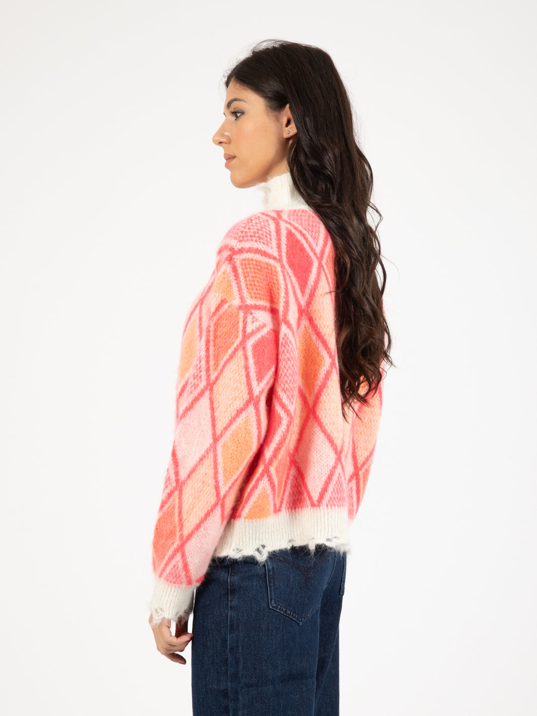 Maglione a collo alto rosa / bianco con rombi