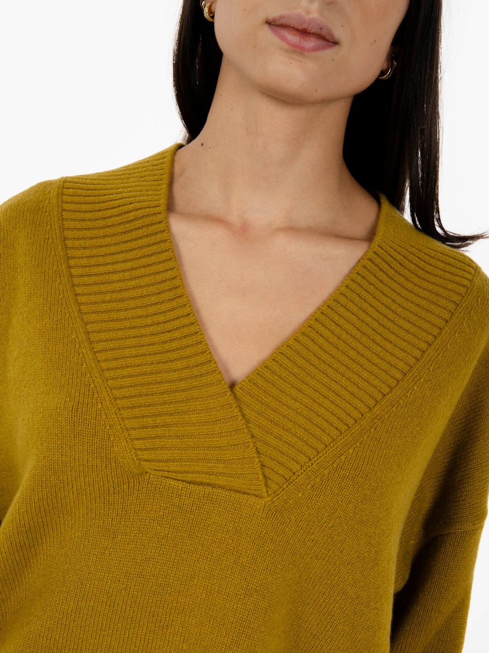 Oil V-neck sweater