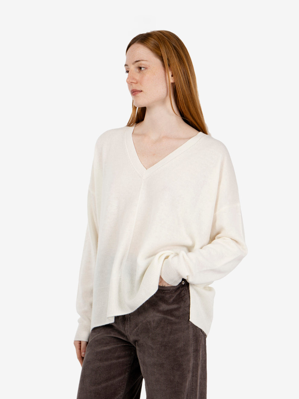 Maglione in lana con scollo a V burro