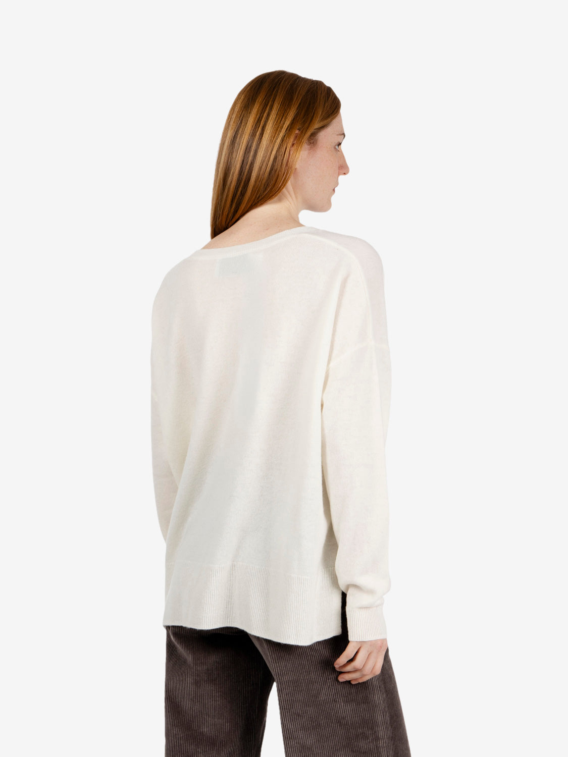 Maglione in lana con scollo a V burro
