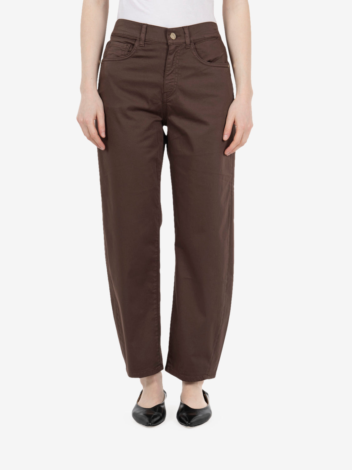 Carrot fit coffee trousers