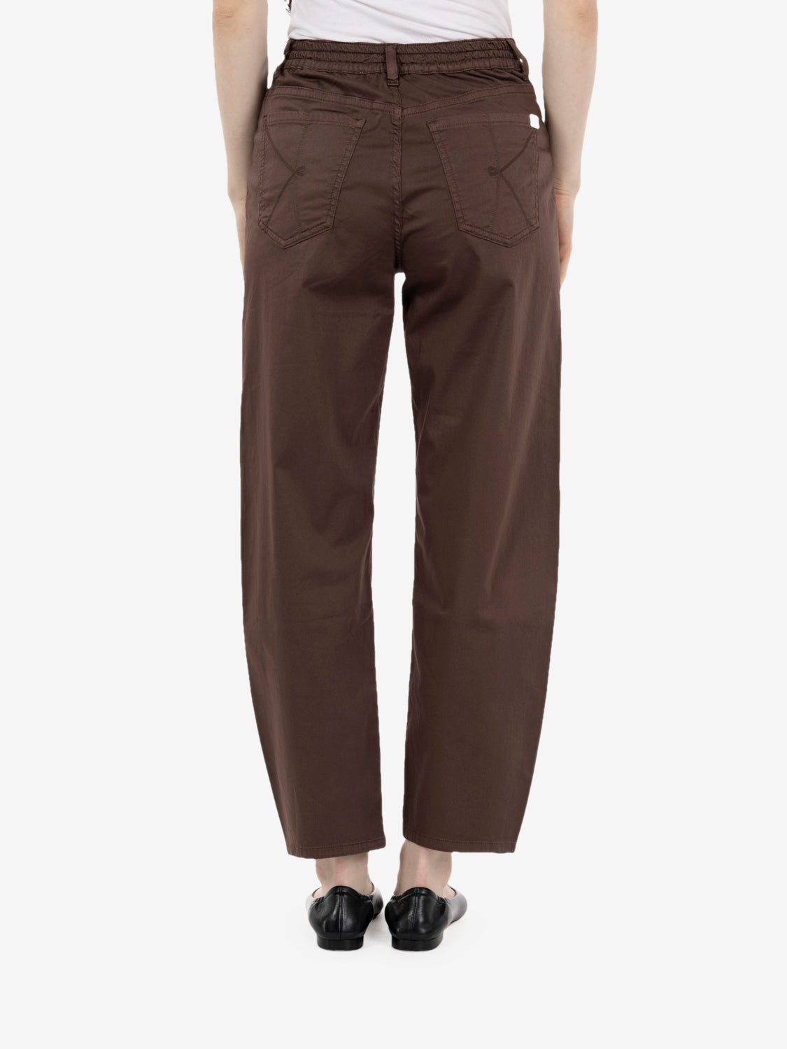 Carrot fit coffee trousers