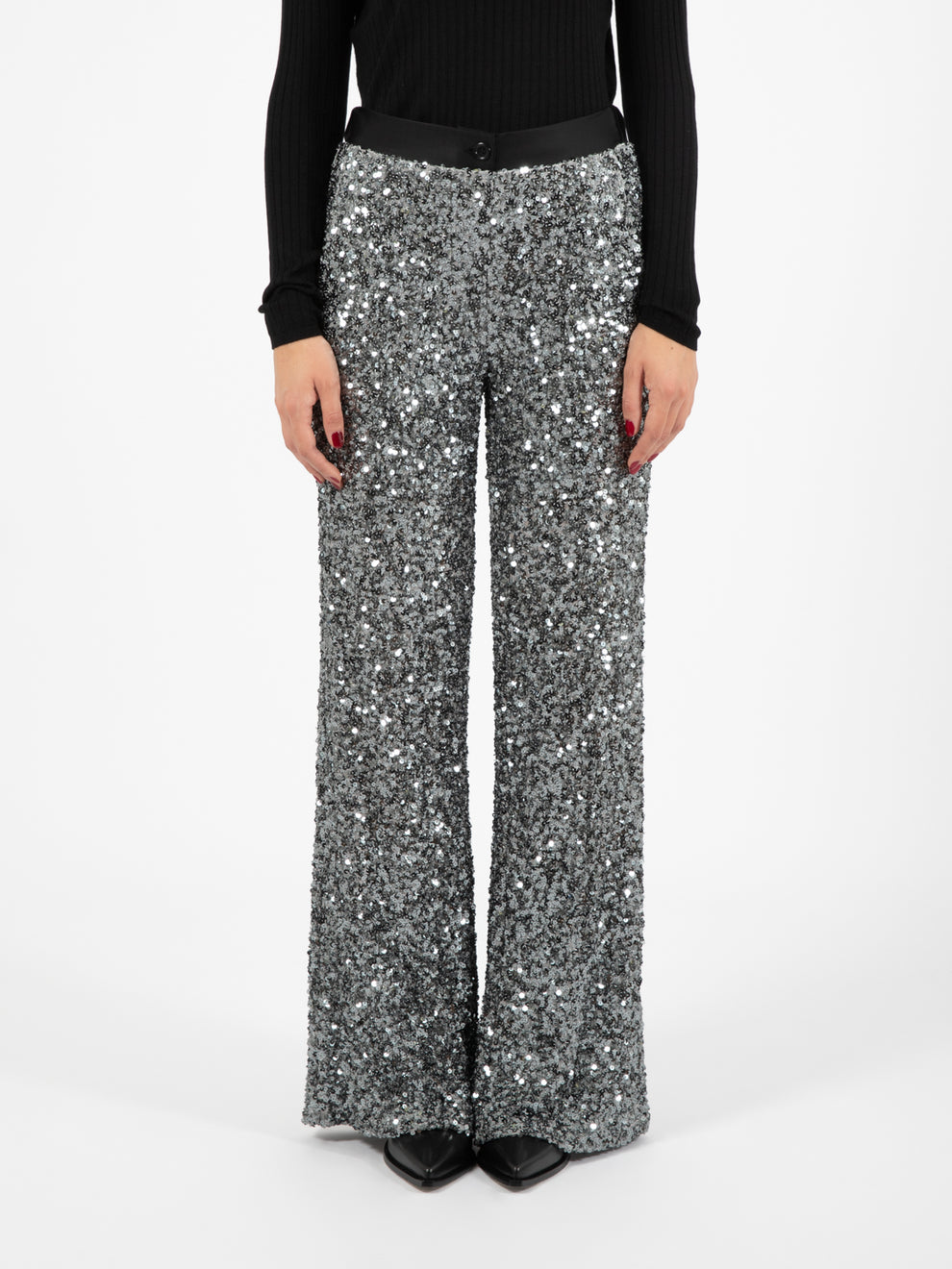 Stretch trousers with silver sequins