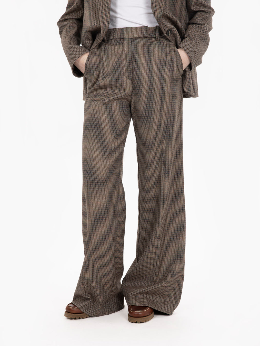 Dark brown check straight trousers