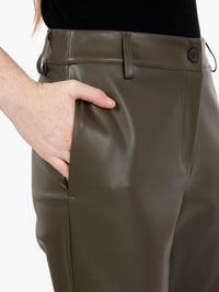 Pantaloni in ecopelle flare militare