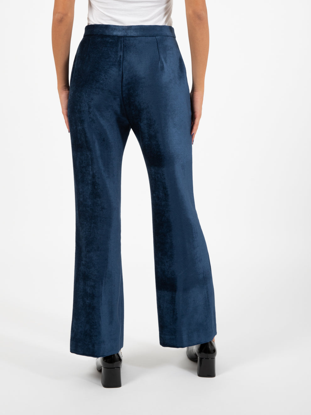 Pantaloni in velluto a trombetta blu