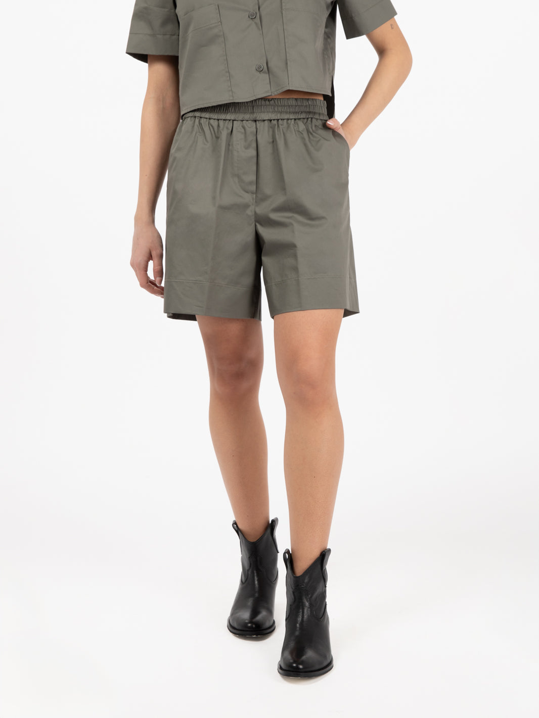 Shorts in cotone militare